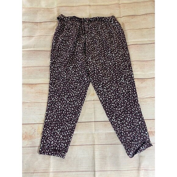 Torrid Women's Plus Size Pull On Taper Stretch Crepe High Rise Pants - 1XL - Picture 13 of 16